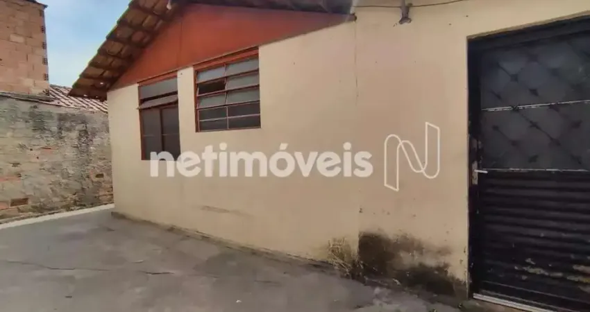 Casa com 3 quartos à venda na Rua C, Campo Alto, Contagem