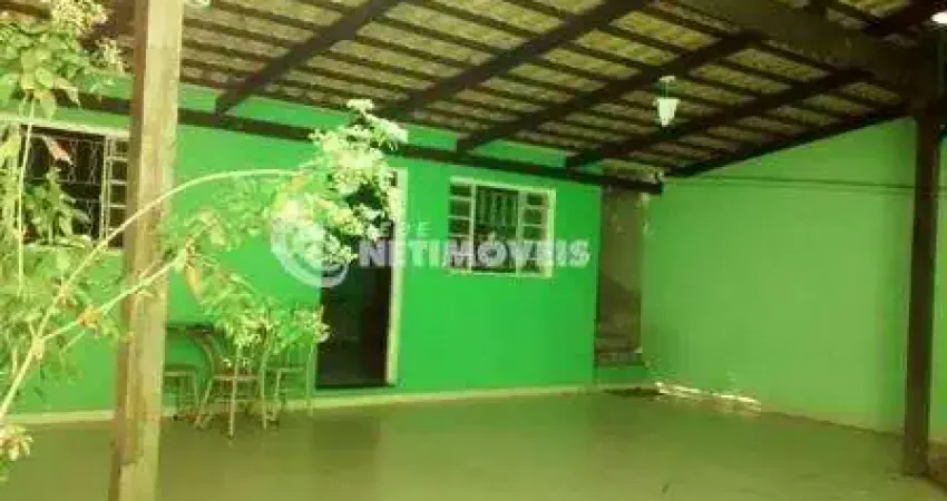 Casa com 2 quartos à venda na Rua Ametista, Sapucaia II, Contagem