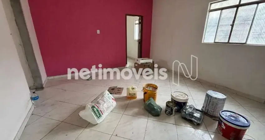 Casa com 2 quartos à venda no Petrolândia, Contagem 