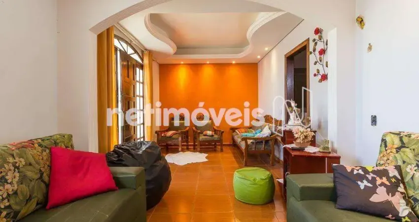 Casa com 3 quartos à venda no Fonte Grande, Contagem