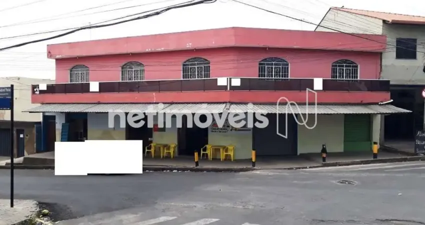 Casa com 2 quartos à venda no Petrolândia, Contagem