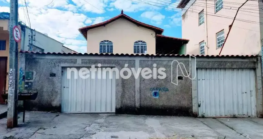 Casa com 2 quartos à venda no Duque de Caxias, Betim 