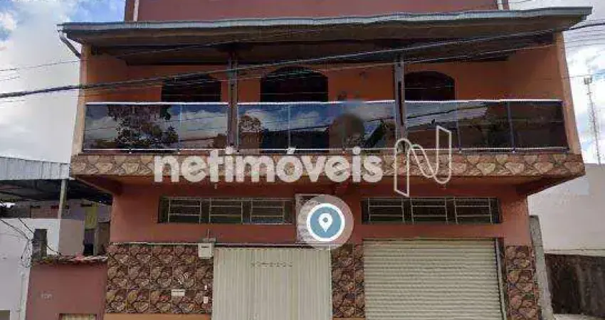 Casa com 5 quartos à venda na Rua Izidoro Pereira Sobrinho, Bela Vista (Parque Durval de Barros), Ibirité