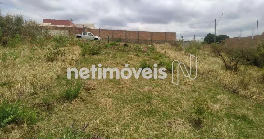 Terreno à venda na Nossa Fazenda, Esmeraldas