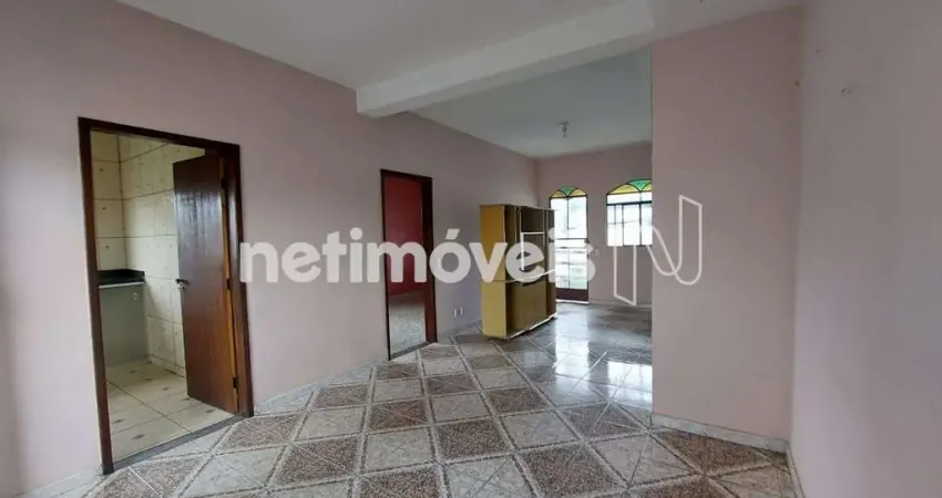 Casa com 3 quartos à venda no Petrolândia, Contagem