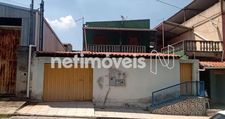 Casa com 4 quartos à venda no São Luiz, Betim