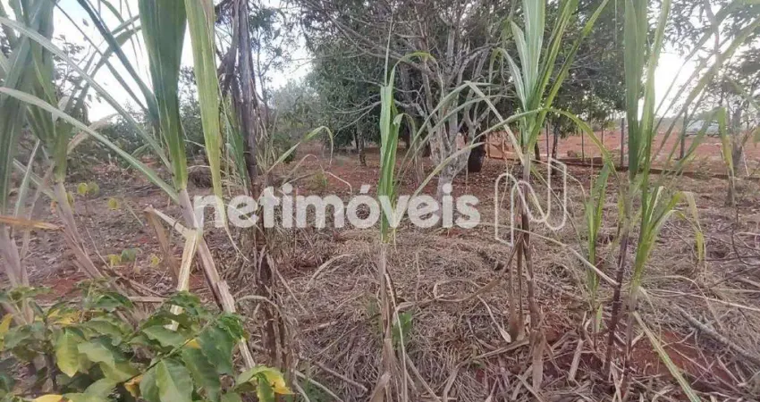 Terreno à venda no Parque do Girassol, Esmeraldas 