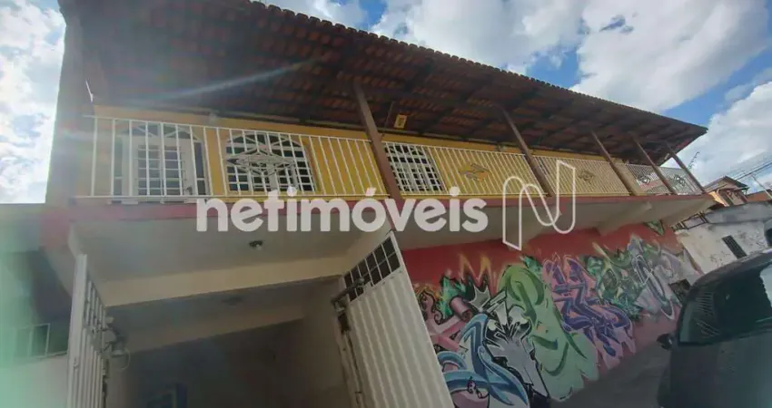 Casa com 3 quartos à venda no Petrolândia, Contagem