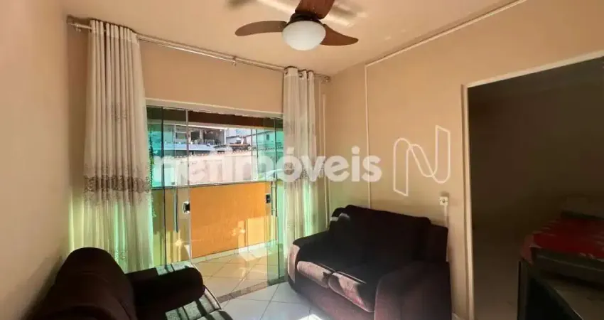 Casa com 3 quartos à venda no Petrolândia, Contagem 