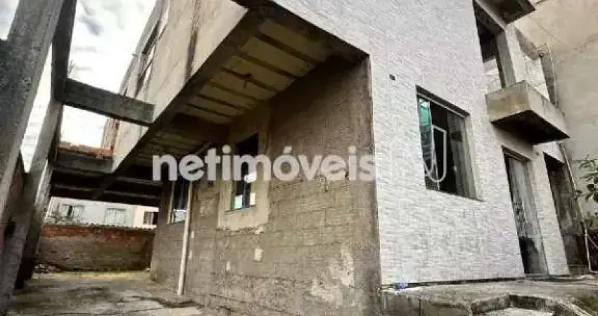 Casa com 6 quartos à venda na Sapucaia II, Contagem 