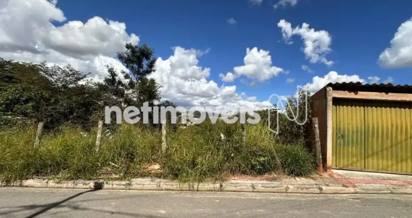 Terreno à venda no Estâncias Imperiais, Contagem 
