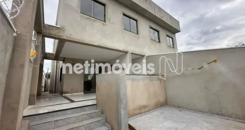 Casa com 3 quartos à venda no Tiradentes, Betim 