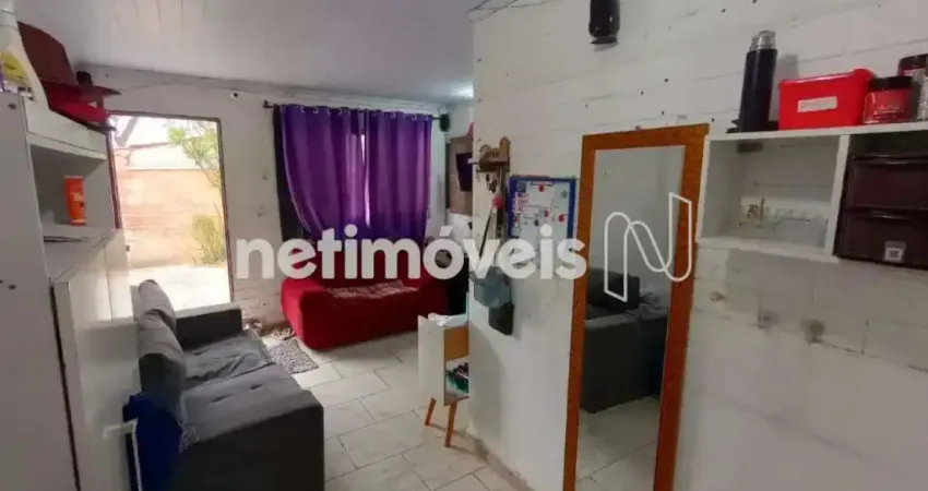 Casa com 3 quartos à venda na Sapucaia, Contagem