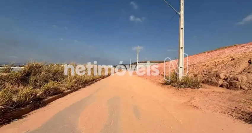 Terreno à venda no Duque de Caxias, Betim 
