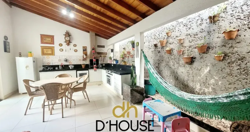 Lindo sobrado condominio evidence resort com 04 dormitórios sendo 1 suite com closet - sala para 3 ambientes - lavabo - cozinha  americana planejada-escada em granito itaúna-lavanderia fechada-linda á