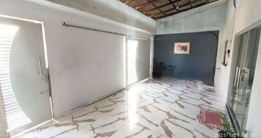 Gc casa a venda com piscina e 3 quartos, sendo duas suítes em ananindeua - pa