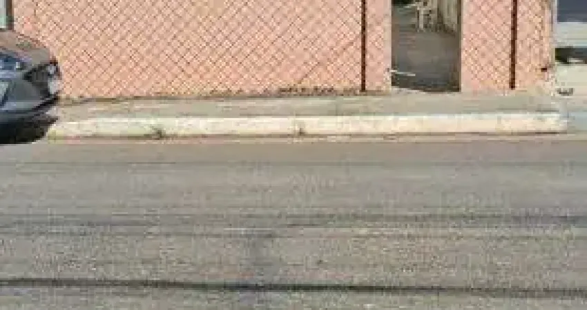 *alugo excelente casa para fins residenciais ou comerciais