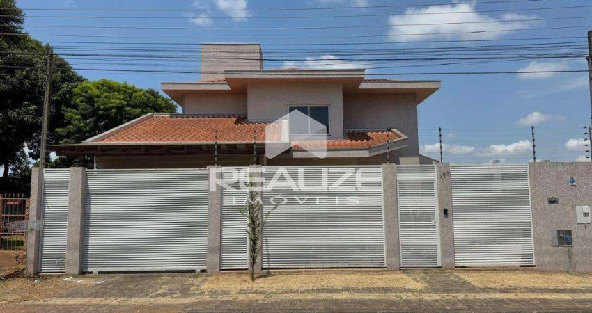 Sobrado à venda no Parque Presidente com Piscina