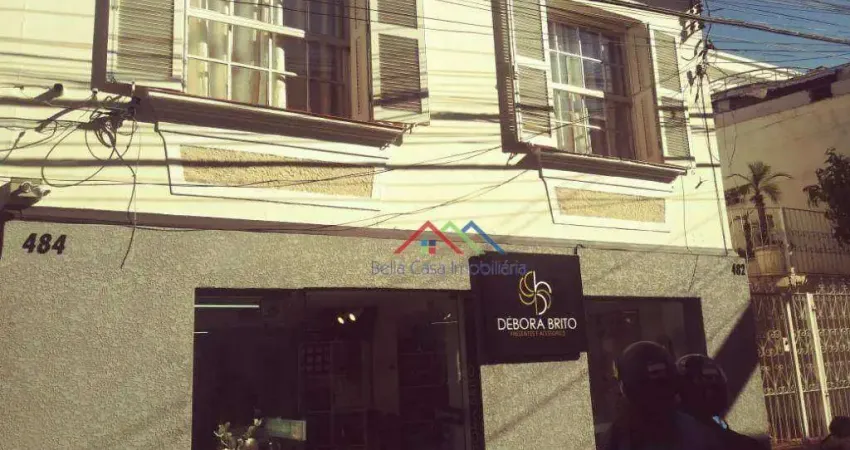 Casa com 3 dormitórios à venda, 300 m² por R$ 1.100.000,00 - Centro - Bragança Paulista/SP