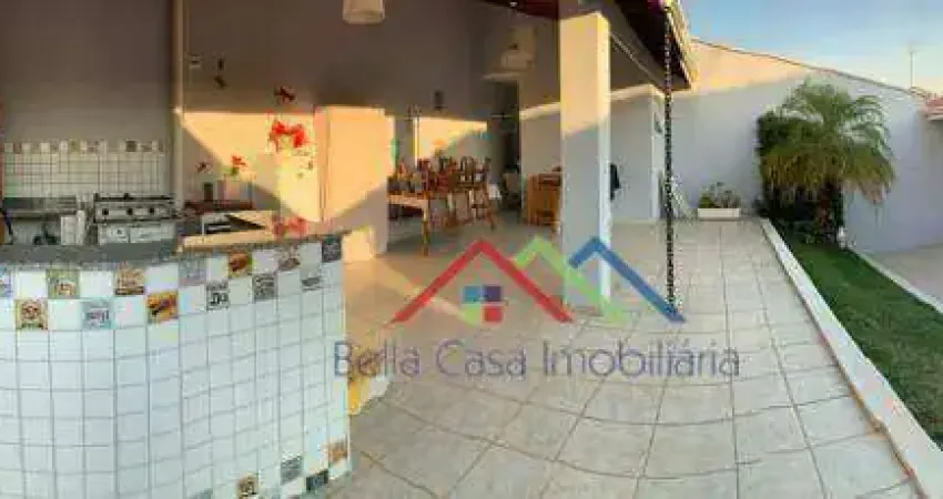Casa com 3 dormitórios à venda, 220 m² por R$ 780.000,00 - Jardim Primavera - Bragança Paulista/SP