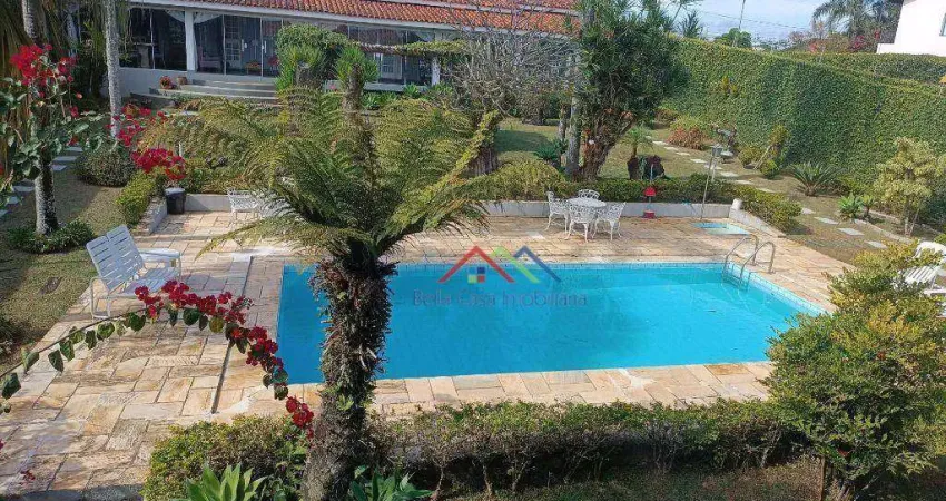 Casa com 3 dormitórios à venda, 450 m² por R$ 2.300.000 - Jardim Santa Helena - Bragança Paulista/SP