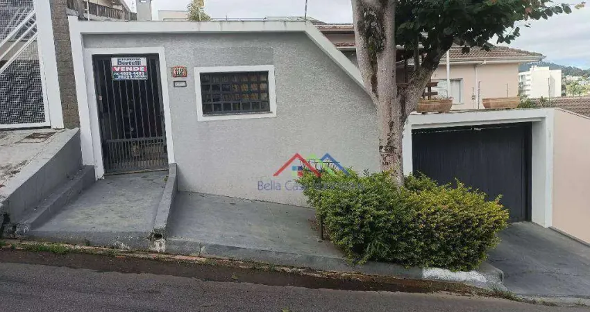 Casa com 3 dormitórios à venda, 250 m² por R$ 950.000 - Jardim Europa - Bragança Paulista/SP
