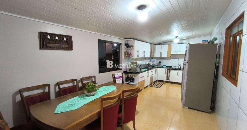 Casa com 4 quartos na área central de Santa Tereza do Oeste