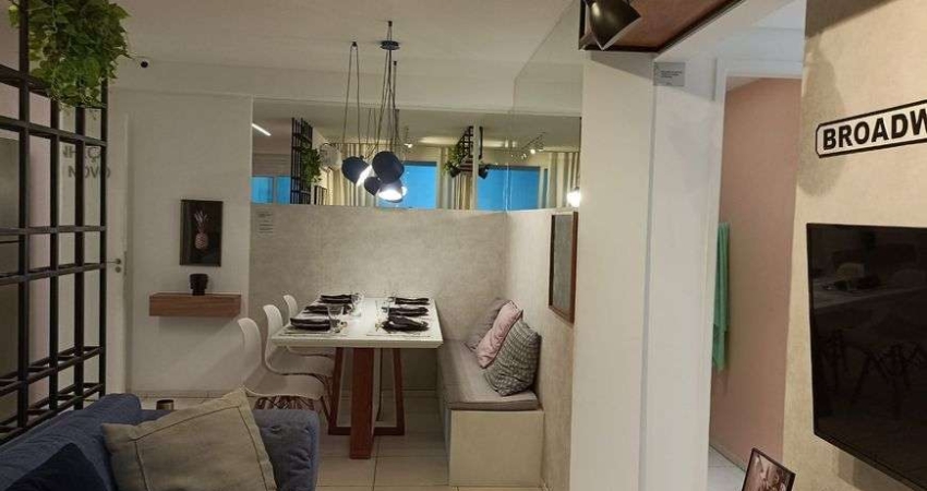 Apartamento para venda possui 53 metros quadrados com 2 quartos no Recreio dos Bandeirantes