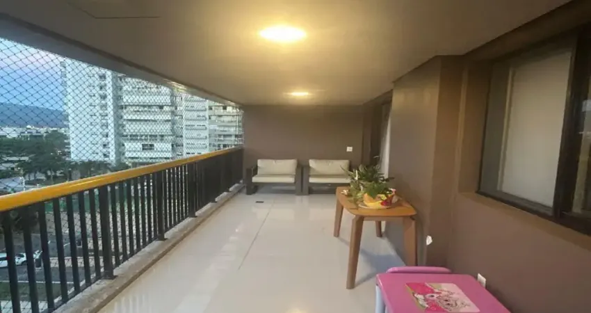 Apartamento com 123 metros quadros 3 quartos no Parque das Rosas - Barra da Tijuca