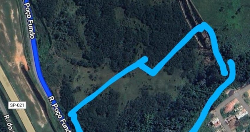 Terreno à venda na Estrada Poço Fundo, 1, Chácara São Jorge, Itapecerica da Serra
