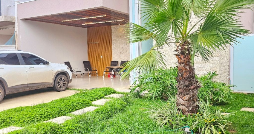 Casa Térrea com piscina 3 Suítes no Condomínio Belvedere II - Cuiabá - MT
