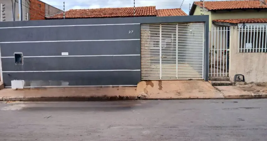Casa com piscina 3 quartos em Morada da Serra - Cuiabá - MT