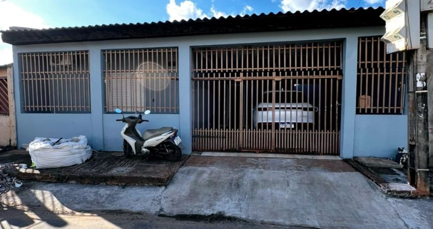 Casa a venda 3 quartos 1 Suíte Bairro Jardim Industriário II - Cuiabá - MT
