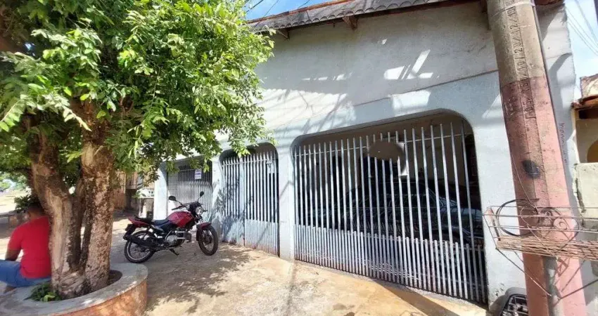 Casa para Venda - Novo Terceiro, Cuiabá - 200m²