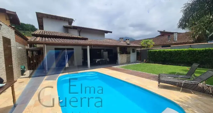 Ubatuba, Horto - Cond. Ubatuba country, casa com 03 dormitórios, sendo 01 suíte e área de lazer.