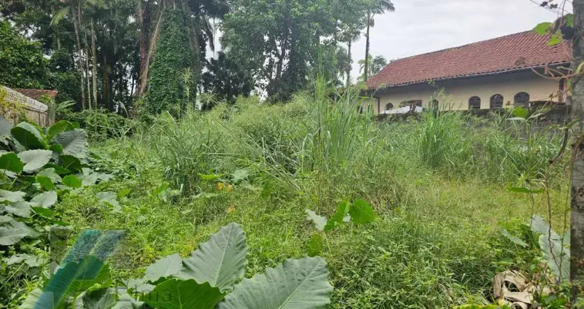 Ubatuba, Jardim Carolina - Terreno aterrado e murado com 450m² documento de escritura.