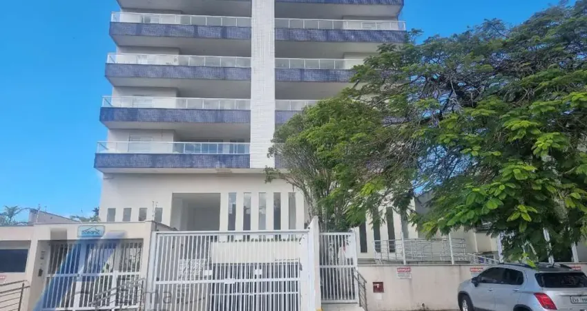 Ubatuba, Centro - Apartamento com 180 m2 de área útil, com 03 suítes e áres de lazer completa.