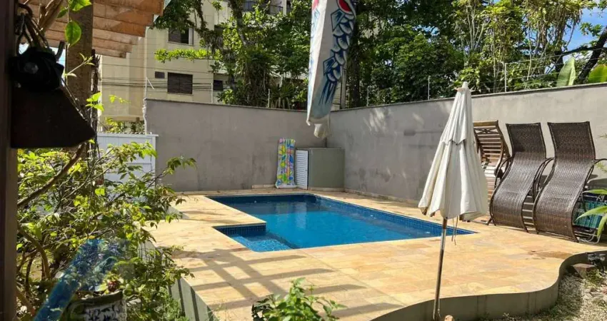 Ubatuba, Itaguá - Casa tipo Sobrado com ótima localização, 03 dormitorios sendo 01 suítes e área lazer