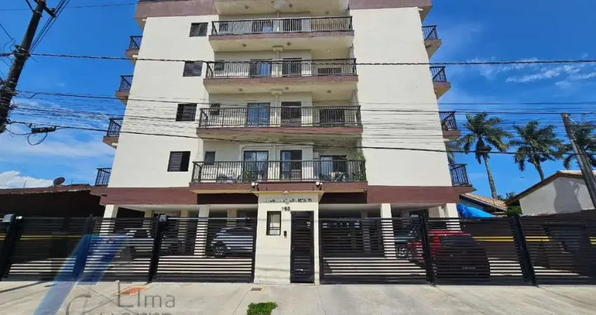 Ubatuba, Centro - Apartamento de 02 quartos e 01 banheiro.