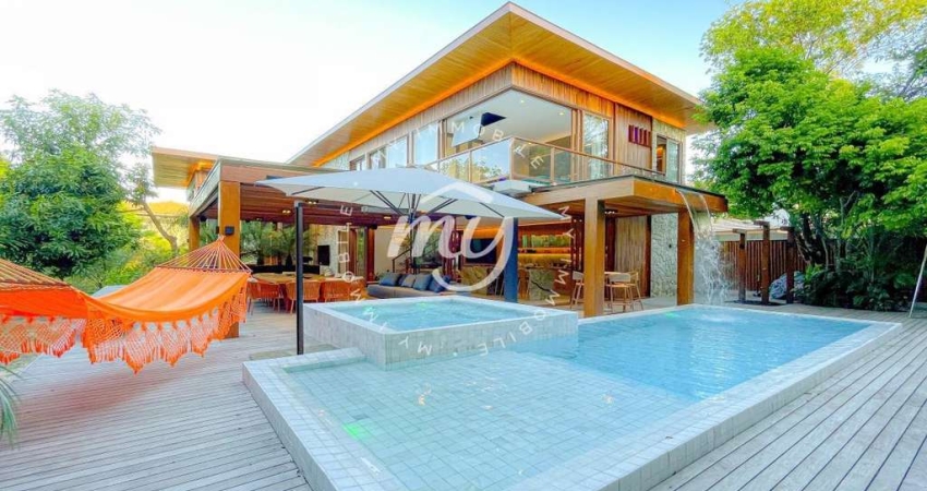 Praia do Forte| Mansão Luxuosa 550m²| 5 Suítes| 5 Vagas| Mobiliada| Praia Bella