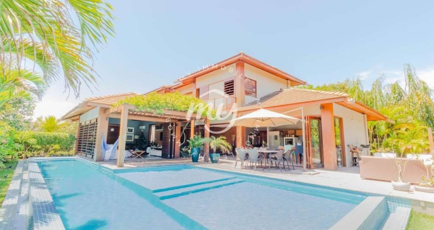 Praia do Forte| Casa Duplex 240m²| Mobiliada| 5 Suítes| 3 Vagas| Piscina