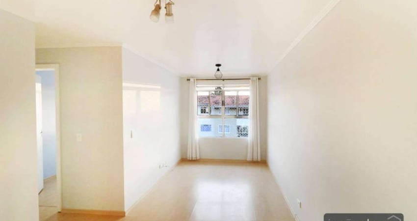 Apartamento com 2 dormitórios para alugar, 50 m² por R$ 1.600/mês - Portão - Curitiba/PR