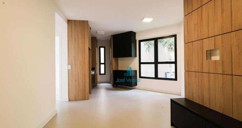 Apartamento com 2 dormitórios para alugar, 56 m² por R$ 2.800/mês - Centro Cívico - Curitiba/PR
