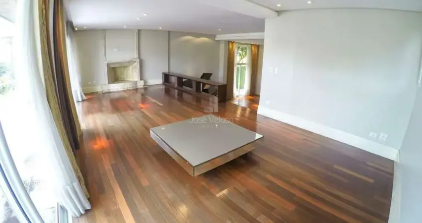 CASA  CONDOMINIO ALTO PADRÃO , EXCELENTE  LOCALIZAÇÃO -  700 m² - Seminário - Curitiba/PR