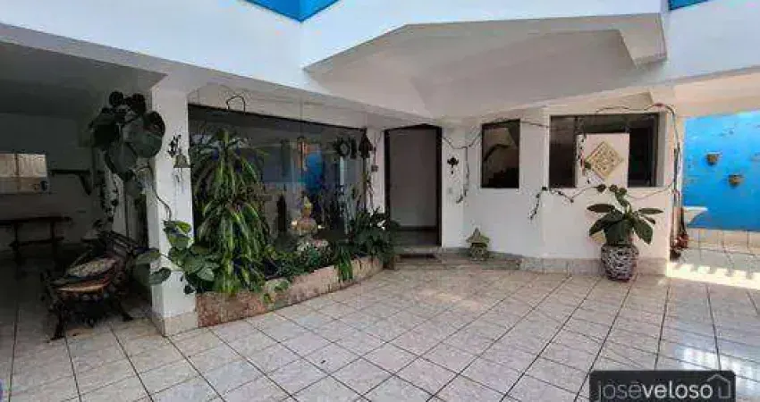 Casa com 3 suítes à venda, 600 m² por r$ 2.110.000 - água verde - curitiba/pr