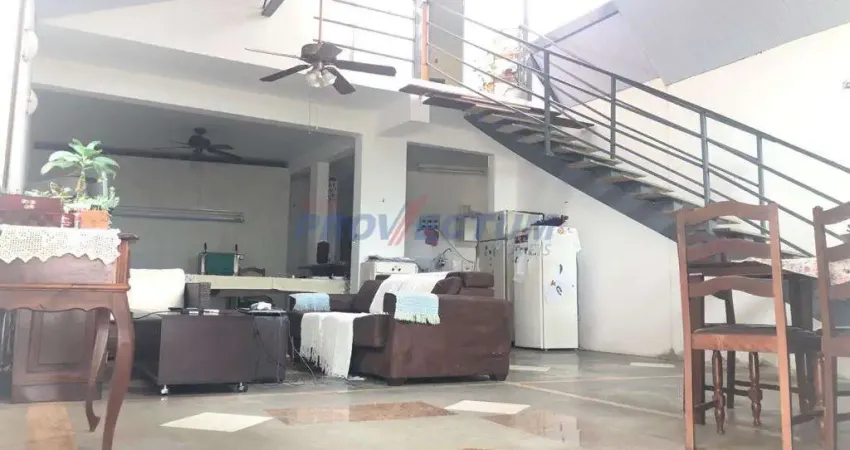 Casa com 3 quartos à venda na Rua Salim Feres, 403, Jardim Santa Marcelina, Campinas