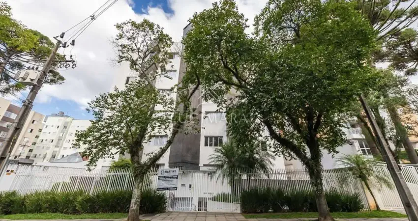 Apartamento com 3 quartos para alugar na Rua Amazonas, 677, Água Verde, Curitiba