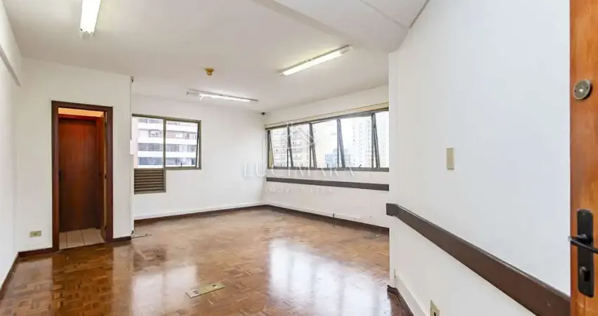 Sala comercial para alugar na Avenida Sete de Setembro, 4214, Centro, Curitiba