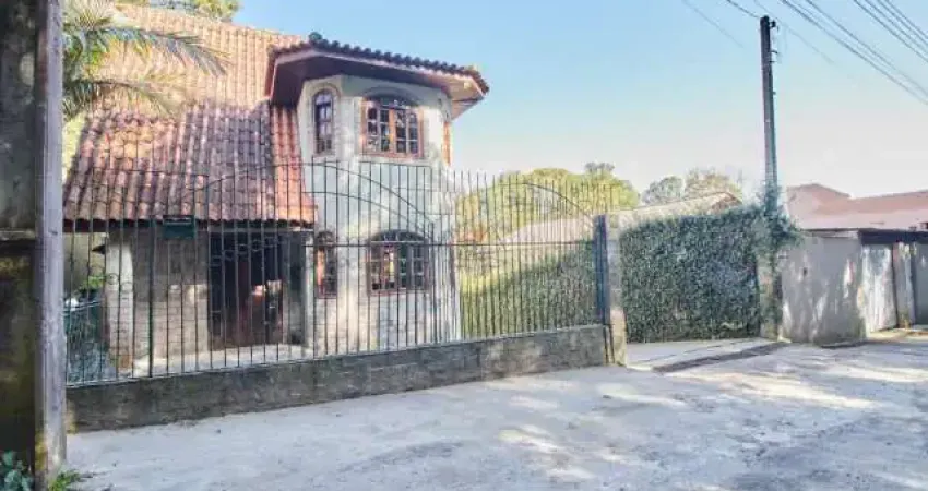 Casa com 3 quartos à venda na TRAVESSA JACOB SCROK, 11, Santa Cândida, Curitiba