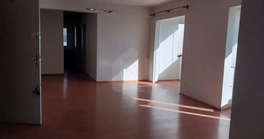 Apartamento conjugado em São Paulo, Vila Gomes, 137m2, 04 dormitórios, sala ampliada, piso laminado, 02 sacada, 03 banheiros, 02 cozinhas, 02 vagas